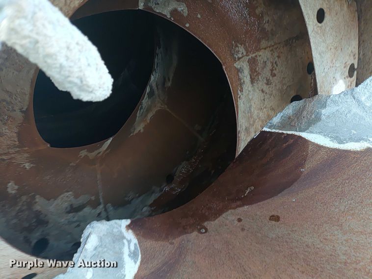 image for item ER2153 2010 Peterbilt 365 ready mix truck