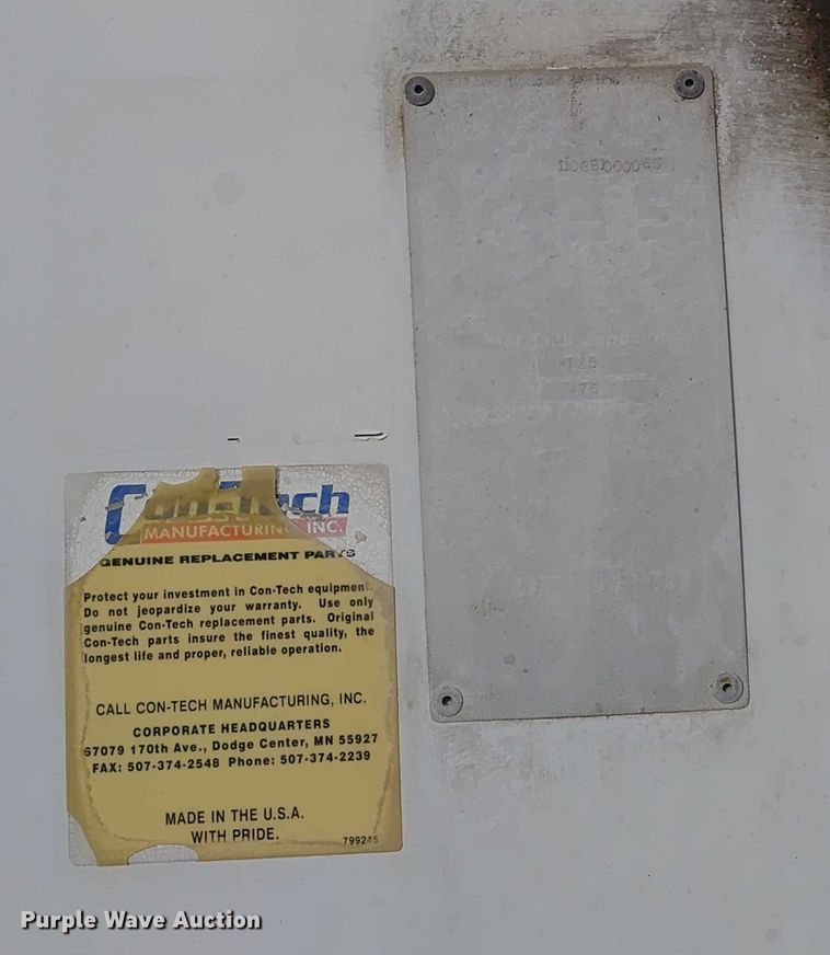 image for item ER2153 2010 Peterbilt 365 ready mix truck