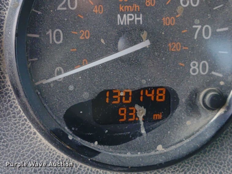 image for item ER2153 2010 Peterbilt 365 ready mix truck