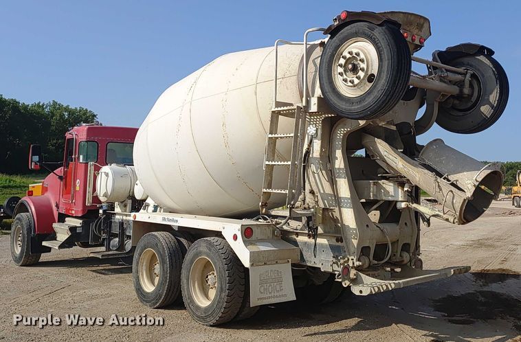 image for item ER2154 2003 Kenworth W900 ready mix truck