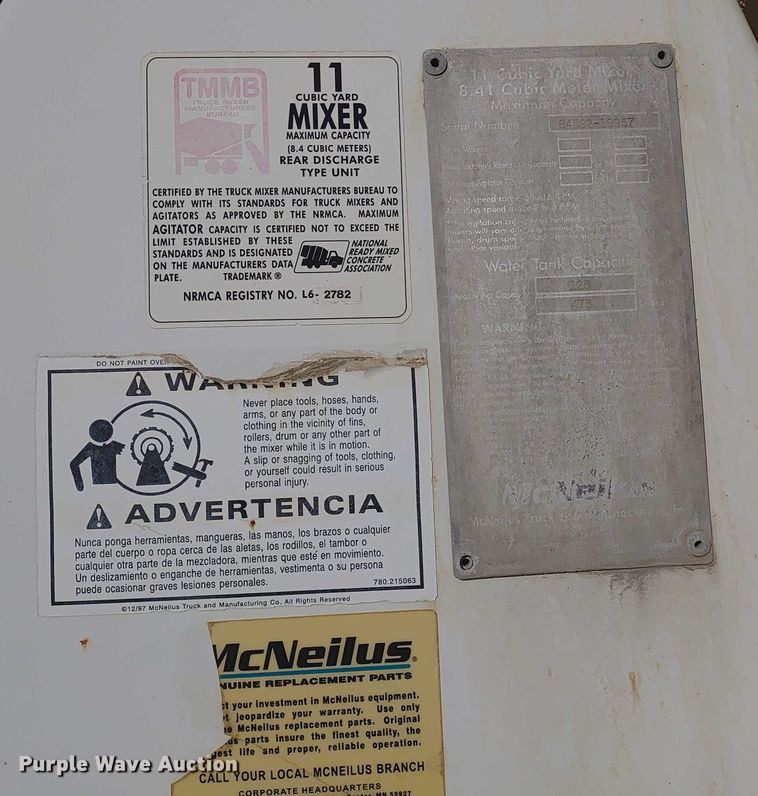 image for item ER2154 2003 Kenworth W900 ready mix truck