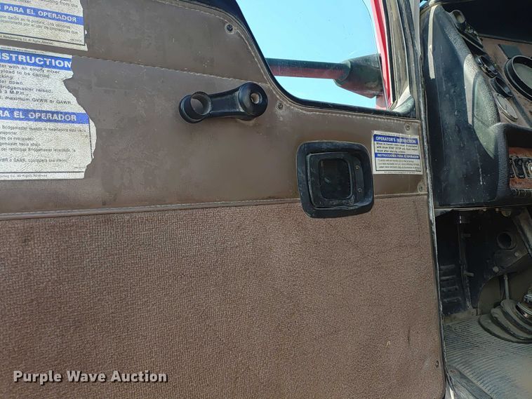 image for item ER2154 2003 Kenworth W900 ready mix truck