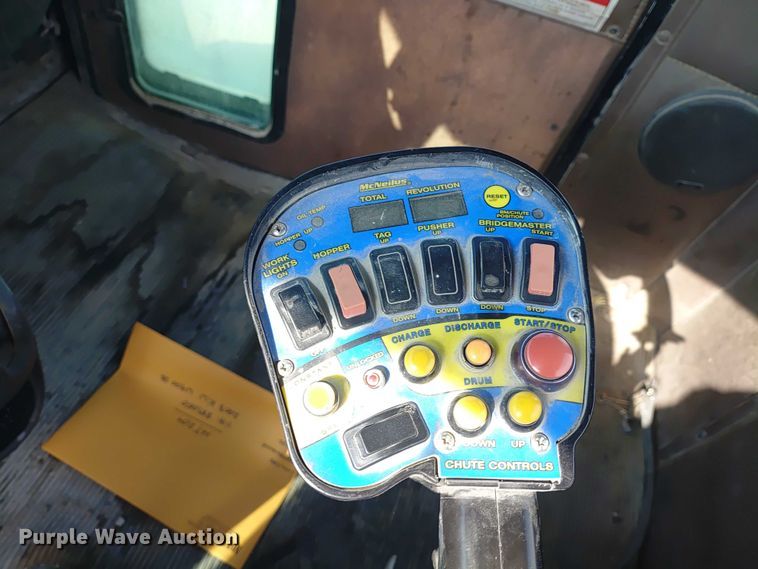 image for item ER2154 2003 Kenworth W900 ready mix truck