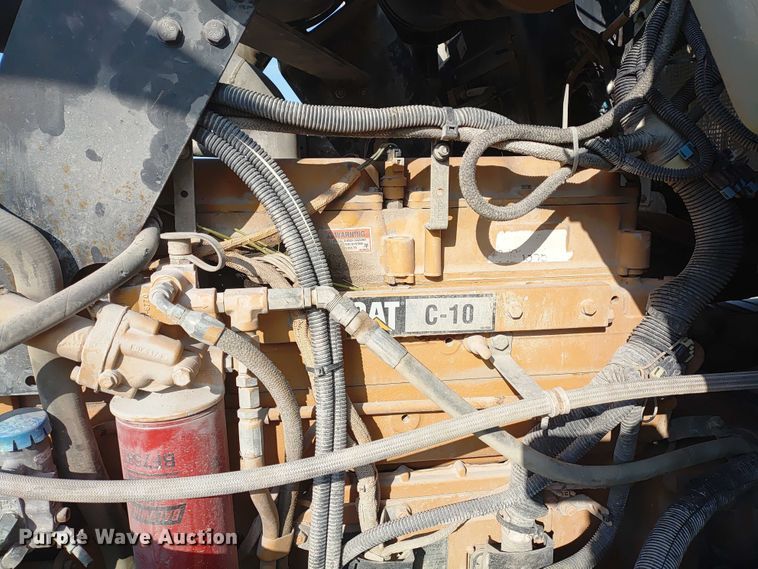 image for item ER2154 2003 Kenworth W900 ready mix truck