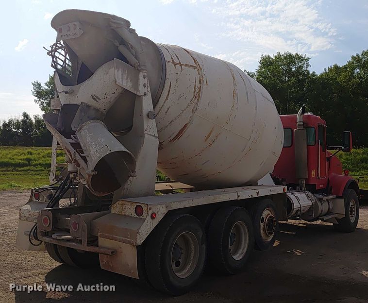 image for item ER2155 2001 Kenworth T800 ready mix truck