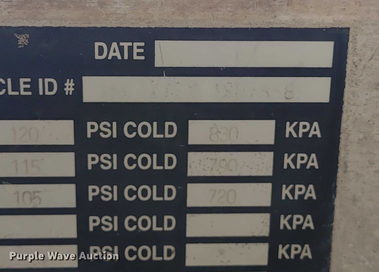 image for item ER2155 2001 Kenworth T800 ready mix truck