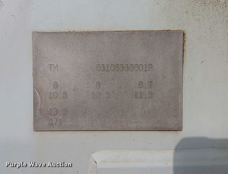 image for item ER2156 2004 Peterbilt 357 ready mix truck