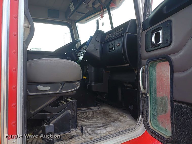 image for item ER2156 2004 Peterbilt 357 ready mix truck