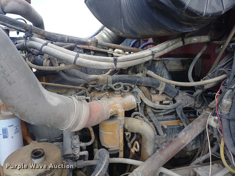 image for item ER2156 2004 Peterbilt 357 ready mix truck