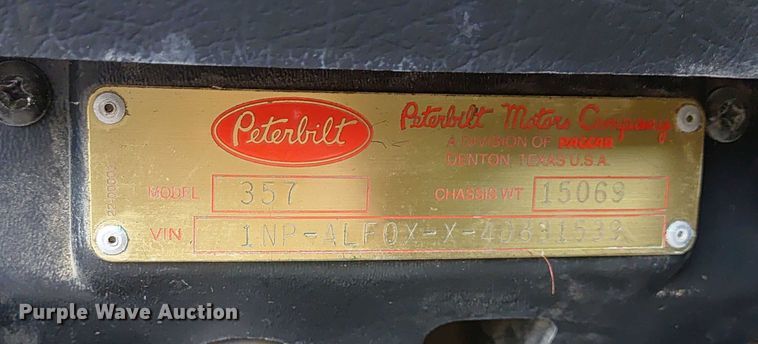 image for item ER2156 2004 Peterbilt 357 ready mix truck