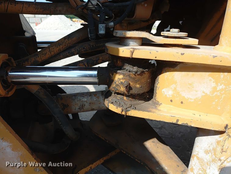 image for item ER2157 2001 Caterpillar 938G wheel loader