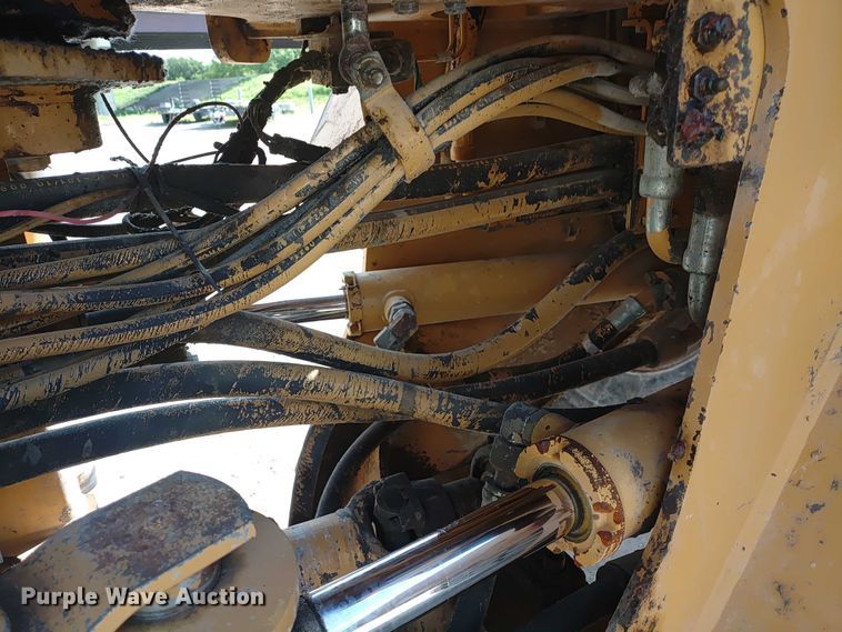 image for item ER2157 2001 Caterpillar 938G wheel loader