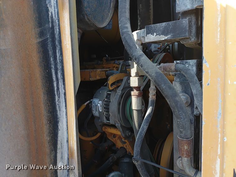 image for item ER2157 2001 Caterpillar 938G wheel loader