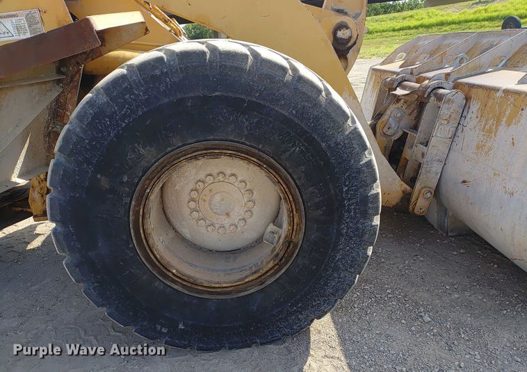 image for item ER2157 2001 Caterpillar 938G wheel loader