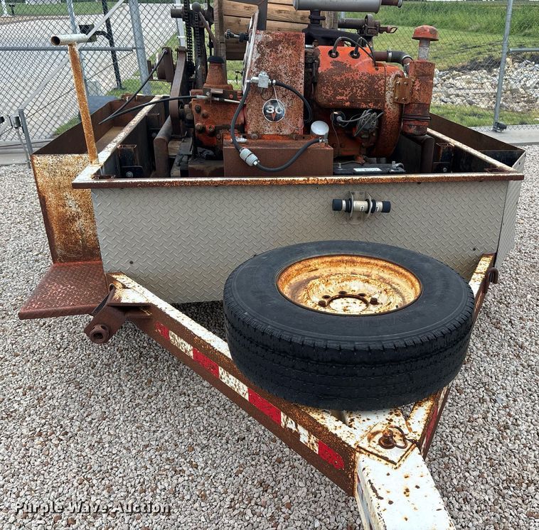 image for item ET8003 1992 Comb  reel trailer