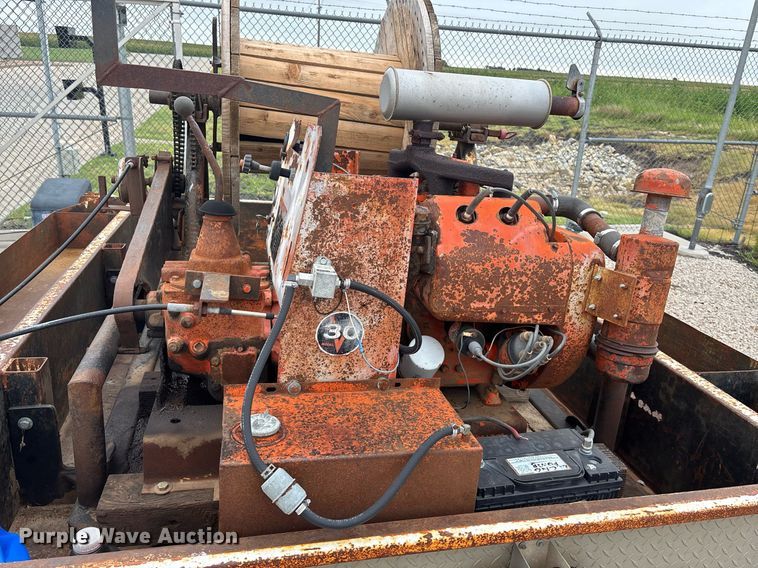 image for item ET8003 1992 Comb  reel trailer