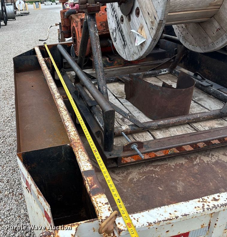 image for item ET8003 1992 Comb  reel trailer