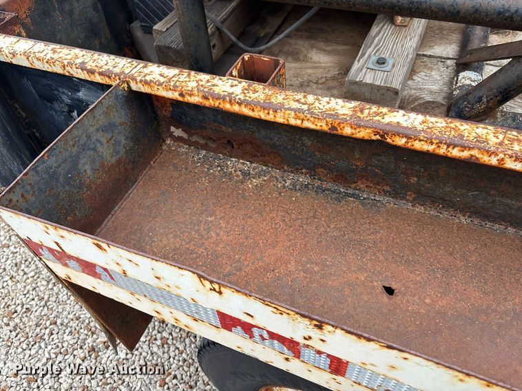 image for item ET8003 1992 Comb  reel trailer