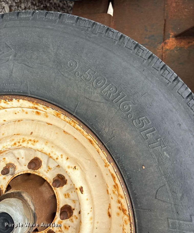 image for item ET8003 1992 Comb  reel trailer