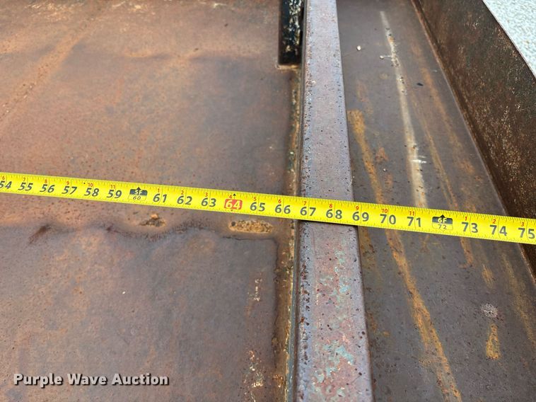 image for item ET8004 1997 Hers 14C  pole trailer