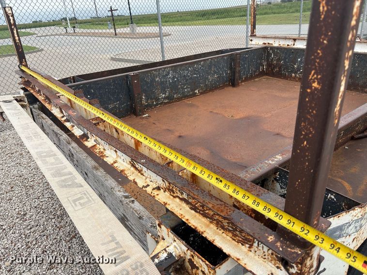 image for item ET8004 1997 Hers 14C  pole trailer