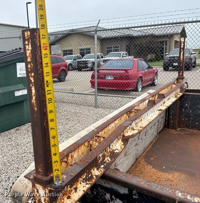 image for item ET8004 1997 Hers 14C  pole trailer