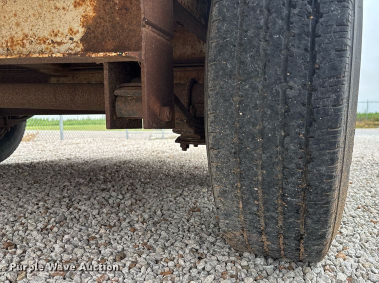 image for item ET8004 1997 Hers 14C  pole trailer