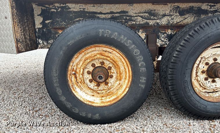 image for item ET8004 1997 Hers 14C  pole trailer