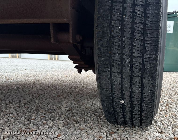 image for item ET8004 1997 Hers 14C  pole trailer