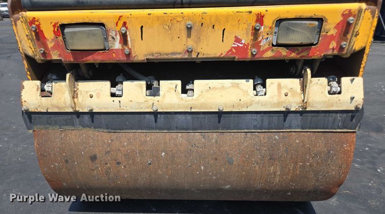 image for item FB9425 1999 Dynapac CC122 double drum vibratory roller