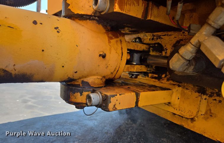 image for item FB9425 1999 Dynapac CC122 double drum vibratory roller