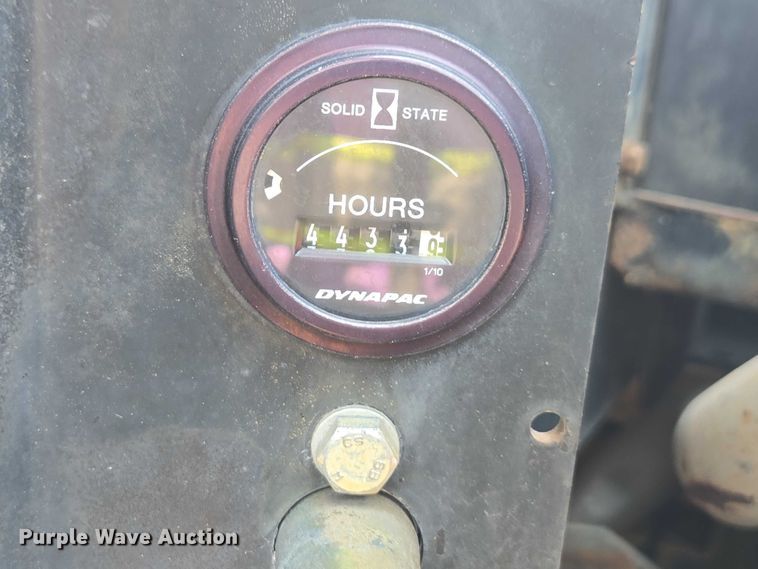 image for item FB9425 1999 Dynapac CC122 double drum vibratory roller