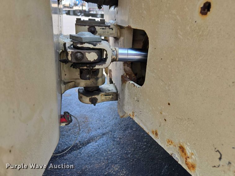 image for item FB9426 2002 Ingersoll-Rand DD-24 double drum vibratory roller