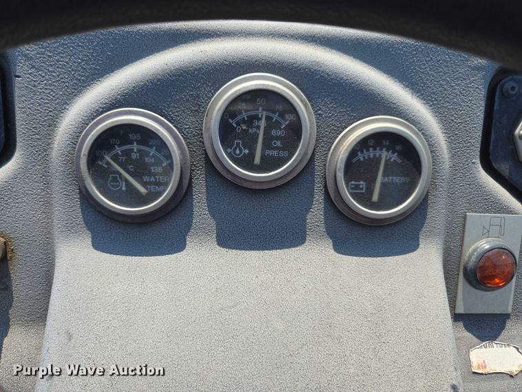 image for item FB9426 2002 Ingersoll-Rand DD-24 double drum vibratory roller