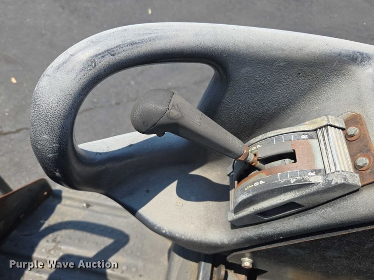 image for item FB9426 2002 Ingersoll-Rand DD-24 double drum vibratory roller