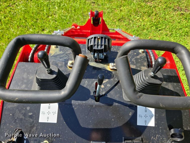 image for item FB9441 2025 Rippa NDI625 compact utility loader