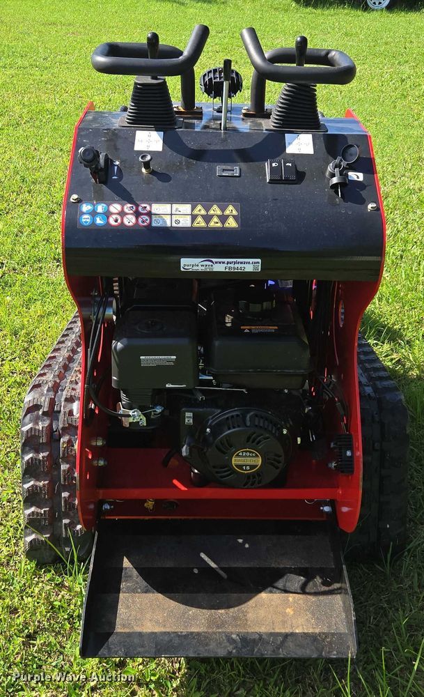 image for item FB9442 Rippa  NDI625 compact utility loader