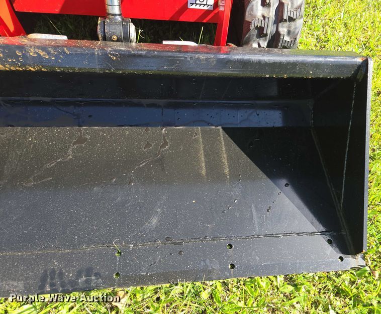 image for item FB9442 Rippa  NDI625 compact utility loader