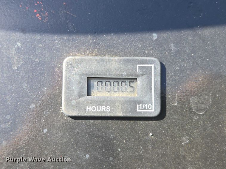 image for item FB9442 Rippa  NDI625 compact utility loader