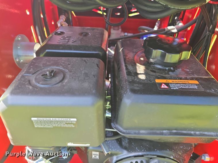 image for item FB9442 Rippa  NDI625 compact utility loader