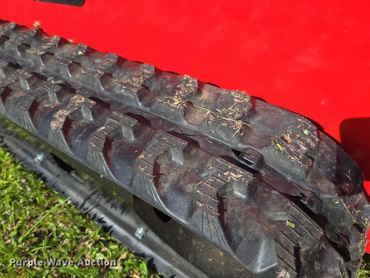 image for item FB9442 Rippa  NDI625 compact utility loader