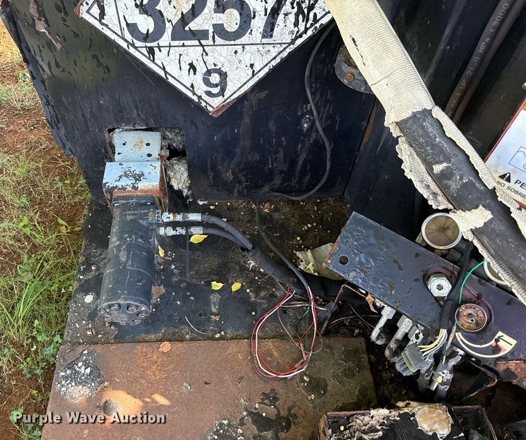 image for item HI9346 2015 Cimline 230 Magmap melter applicator