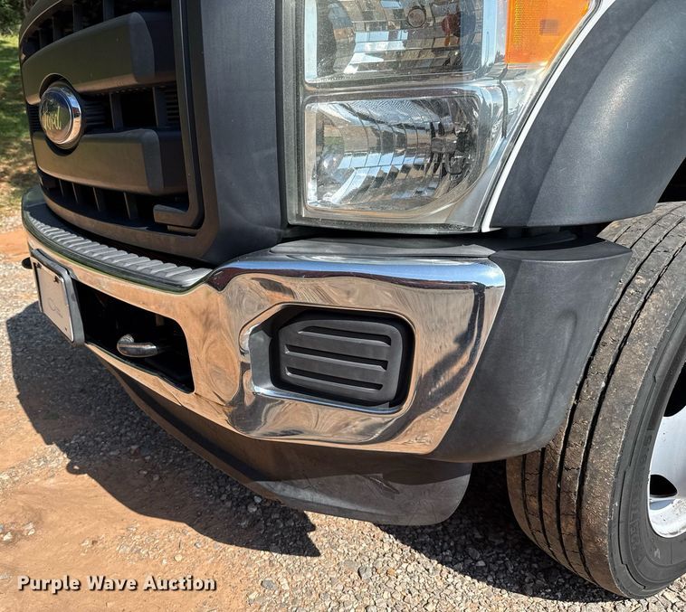 image for item HI9348 2016 Ford F550 SuperCab utility / service truck