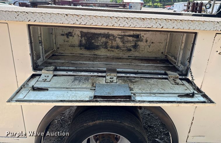 image for item HI9348 2016 Ford F550 SuperCab utility / service truck