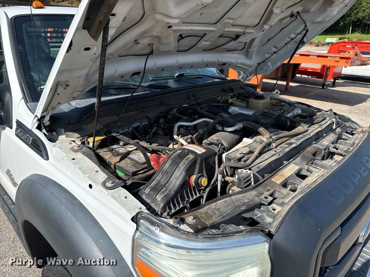 image for item HI9348 2016 Ford F550 SuperCab utility / service truck