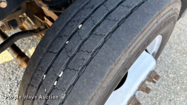 image for item HI9348 2016 Ford F550 SuperCab utility / service truck