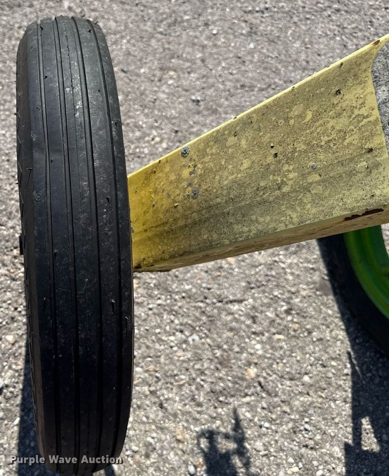 image for item HI9350 Sumner Grasshopper pipe dolly