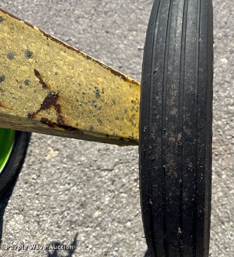 image for item HI9350 Sumner Grasshopper pipe dolly