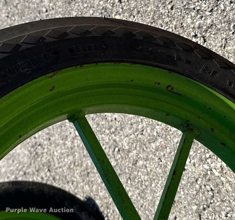 image for item HI9350 Sumner Grasshopper pipe dolly