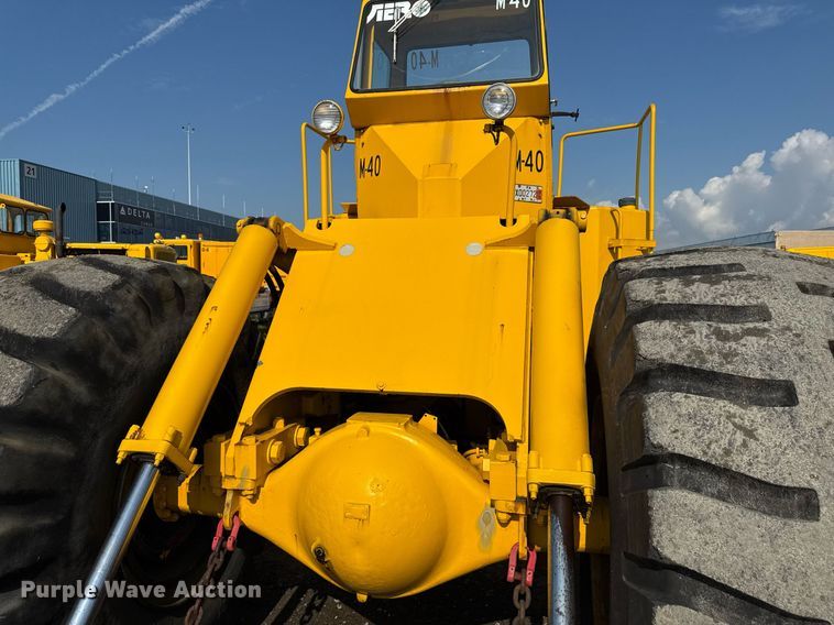 image for item MZ9399 Michigan 280 wheel loader